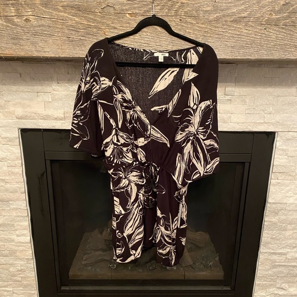 NWT black floral dress - Picture 4 of 6
